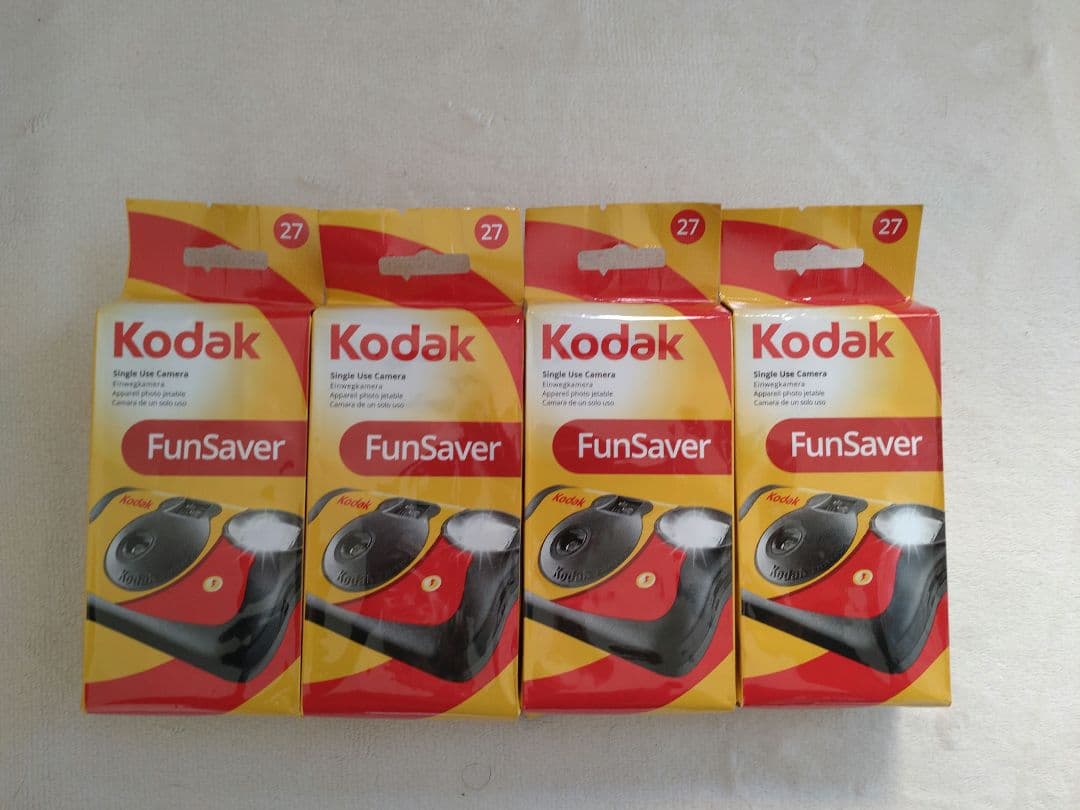 フィルムカメラ　kodak ファンセーバー　27枚撮り 4個セット