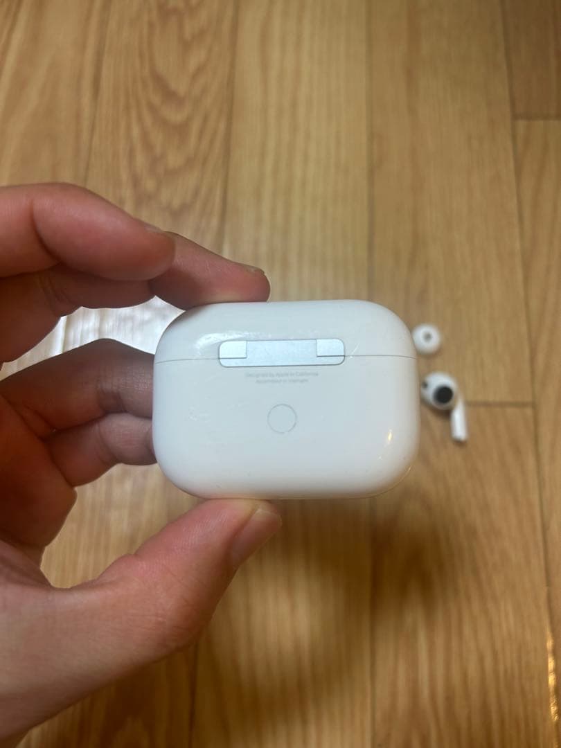 AirPods Pro 第1世代：MWP22J/A