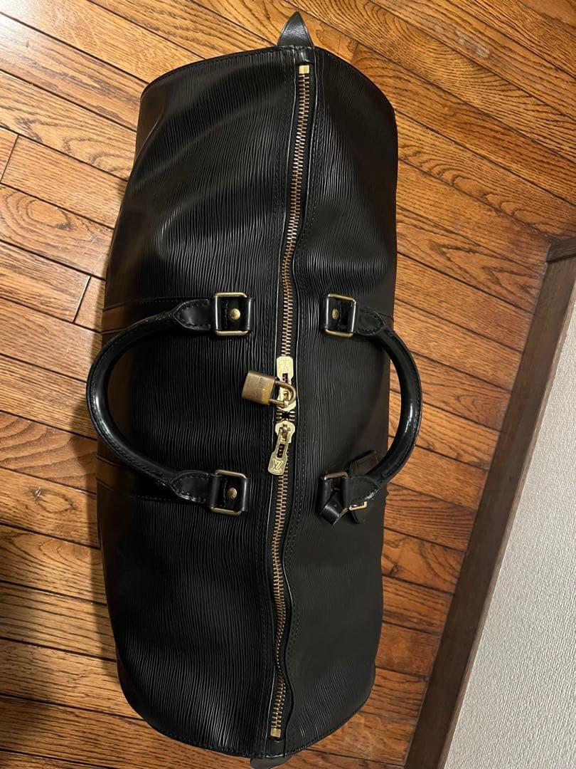 ルイヴィトン　エピ　キーポル　ボストンバッグ 黒