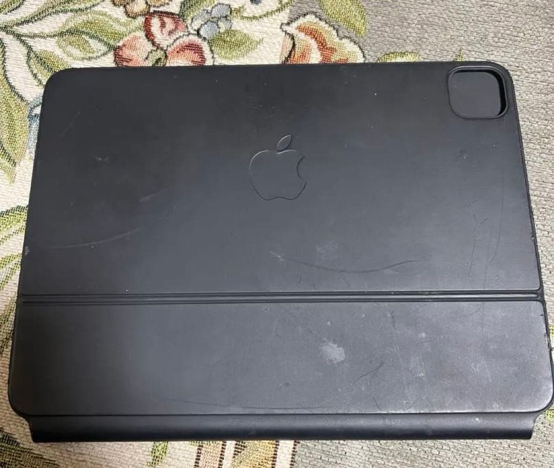 Magic Keyboard iPad 11インチ マジックキーボードA2261