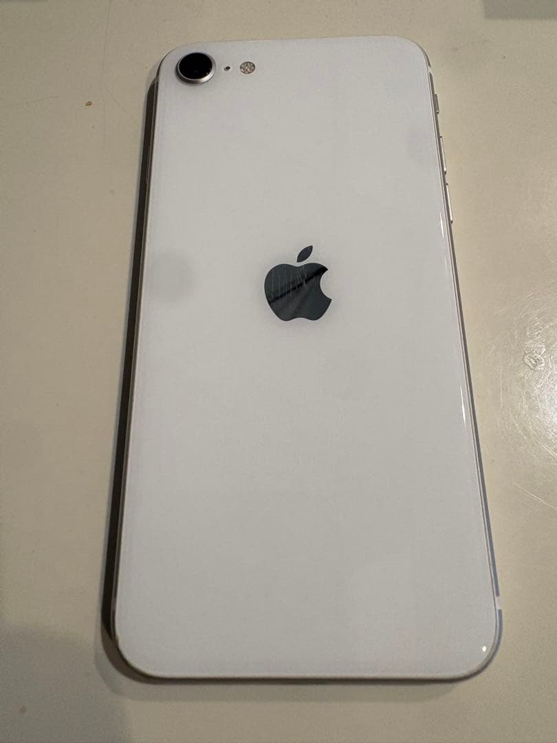 iPhone SE (第2世代) SIMフリー　256GB ホワイト