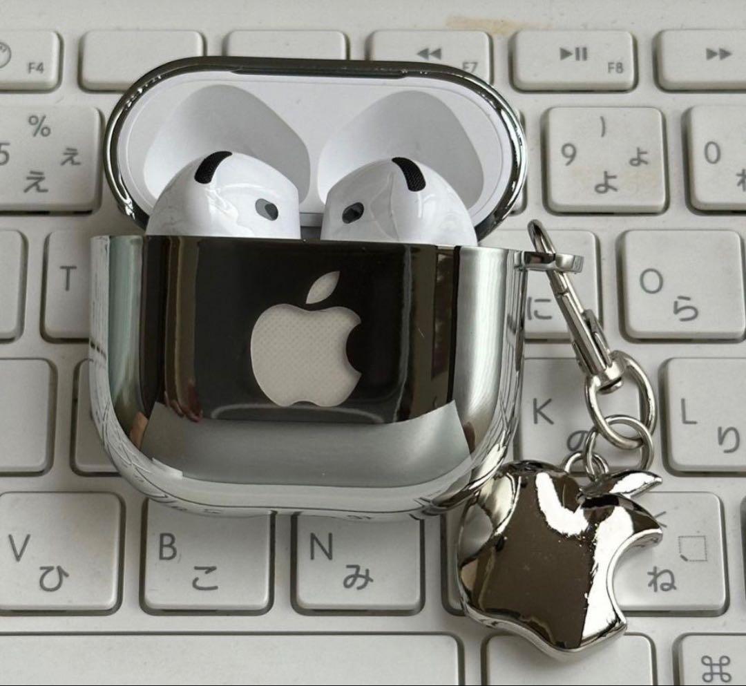 AirPods 4 (本体ノイキャン搭載）ケースのおまけ付き