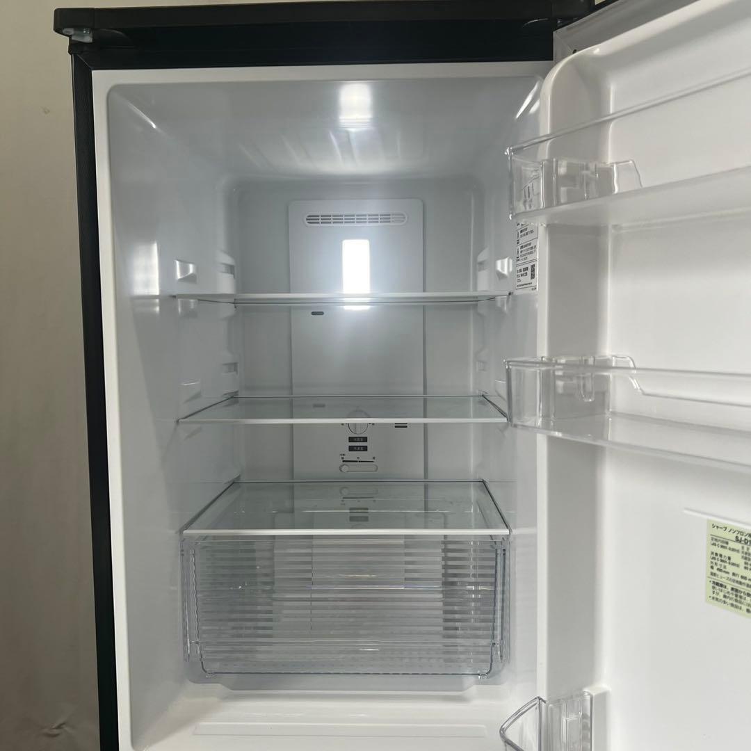 ★117　冷蔵庫　シャープ　150L-170L　24年製　小型　安い　設置無料