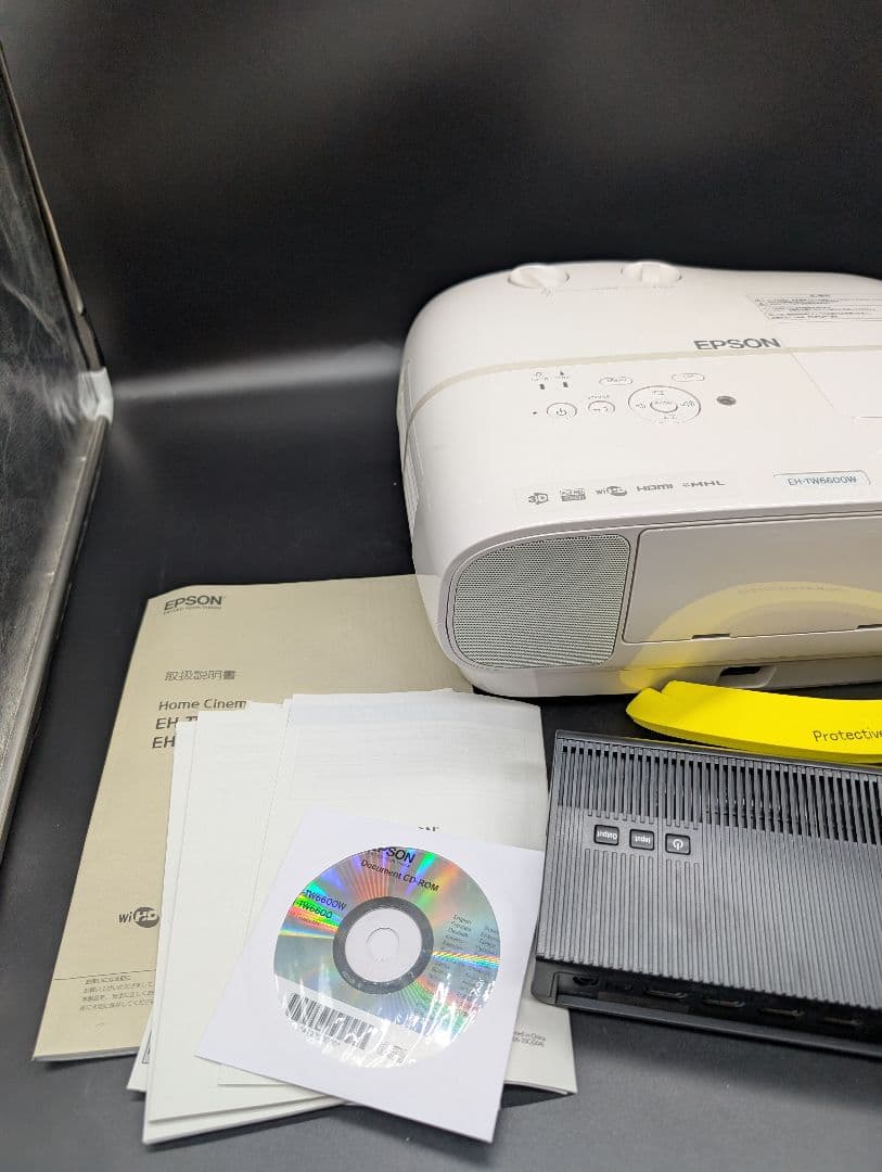【美品】エプソン　EH-TW6600W 　プロジェクター　ワイヤレスモデル