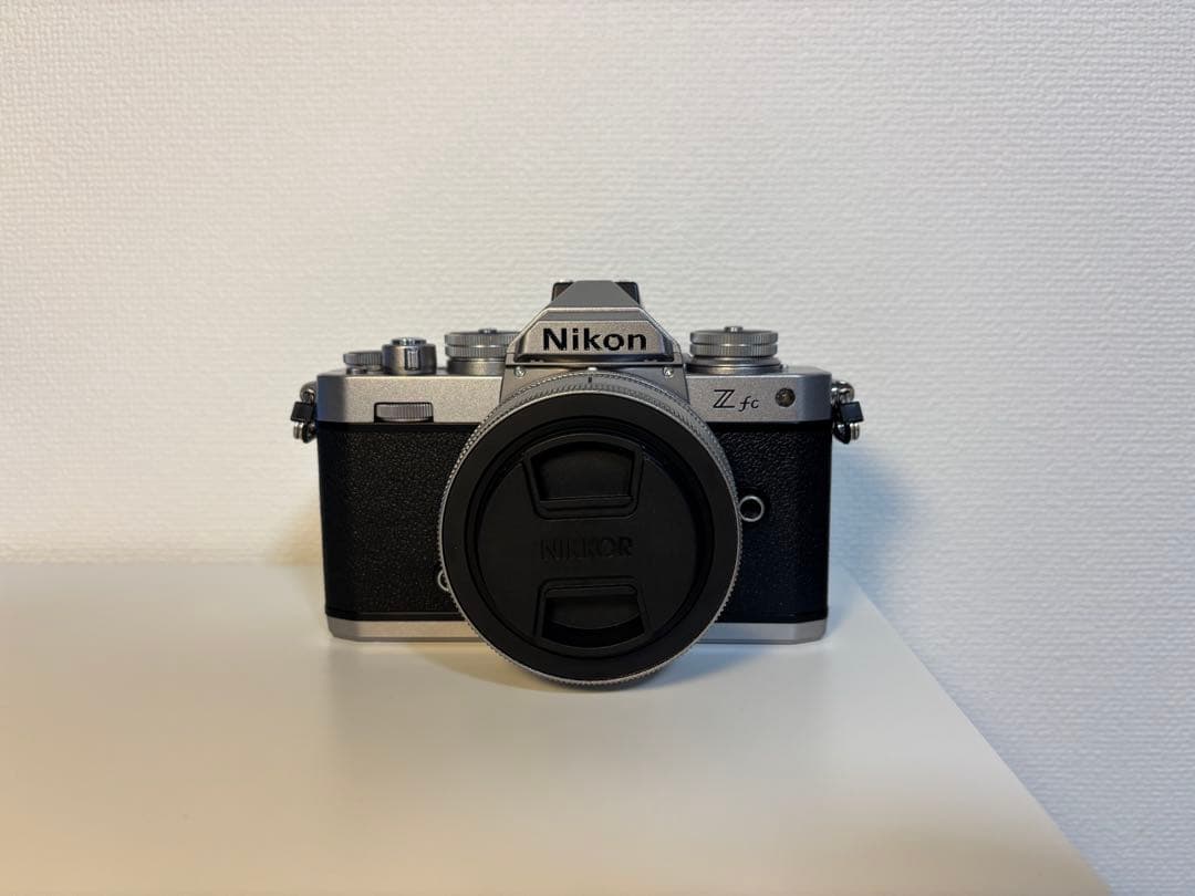 【値下げ】【美品】Nikon Z fc ミラーレスカメラ シルバー レンズキット