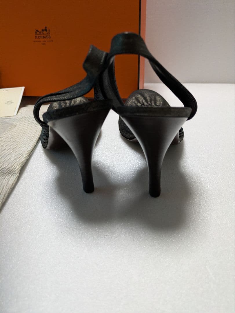 HERMESブロンズサンダル表記37