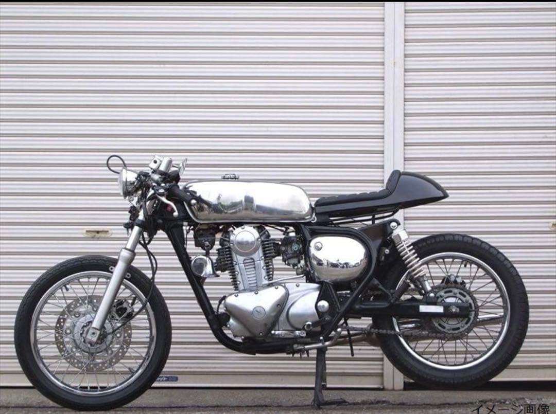 き*た様 バイクメッキ使用汎用タンク sr400 250tr クラブマン st2