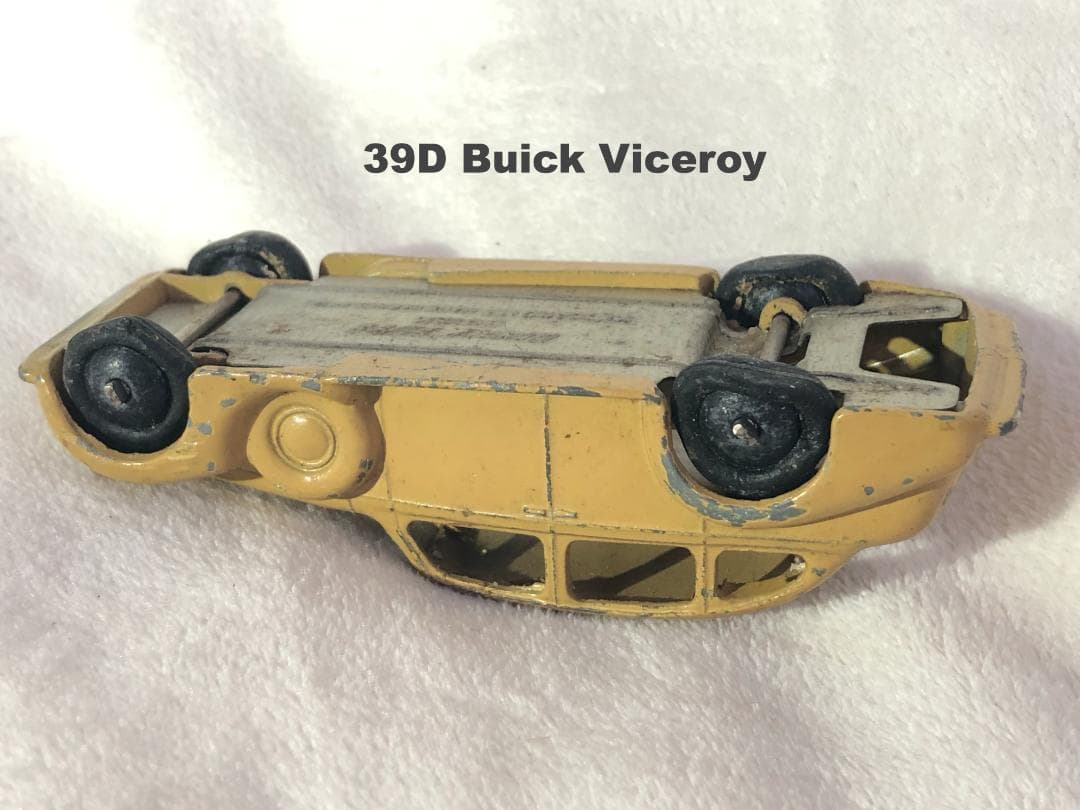 【希少】英国製 DINKY 39シリーズ連番4台含む サルーン5台セット