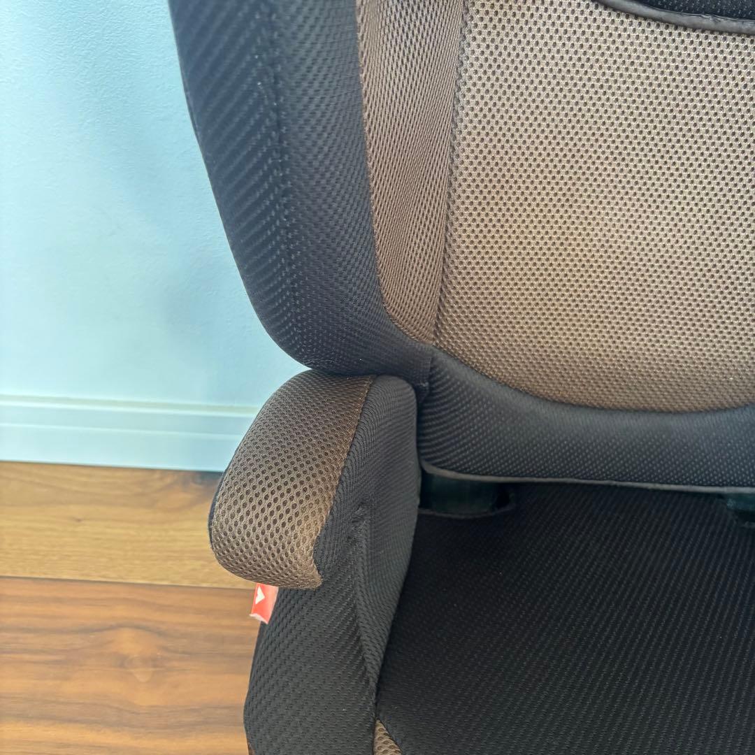 極美品 アップリカ エアライド ジュニアシート 15〜36kg カップホルダー付