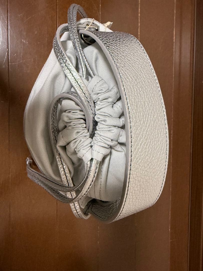 ayakoバッグ ポタリ　シルバー　新品未使用