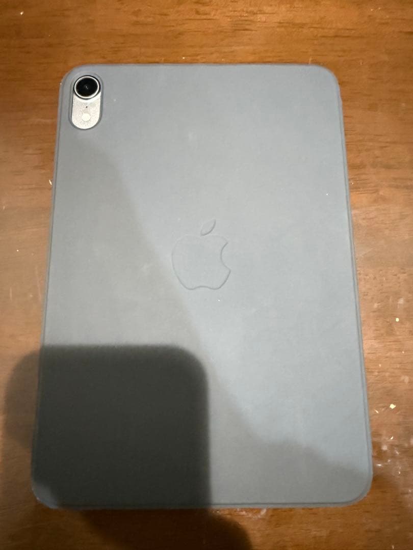 Apple iPad mini カバー付き