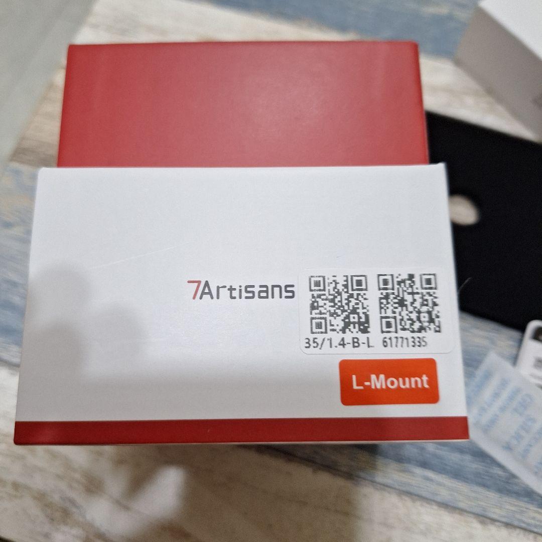 7Artisans 35mm F1.4 単焦点レンズ