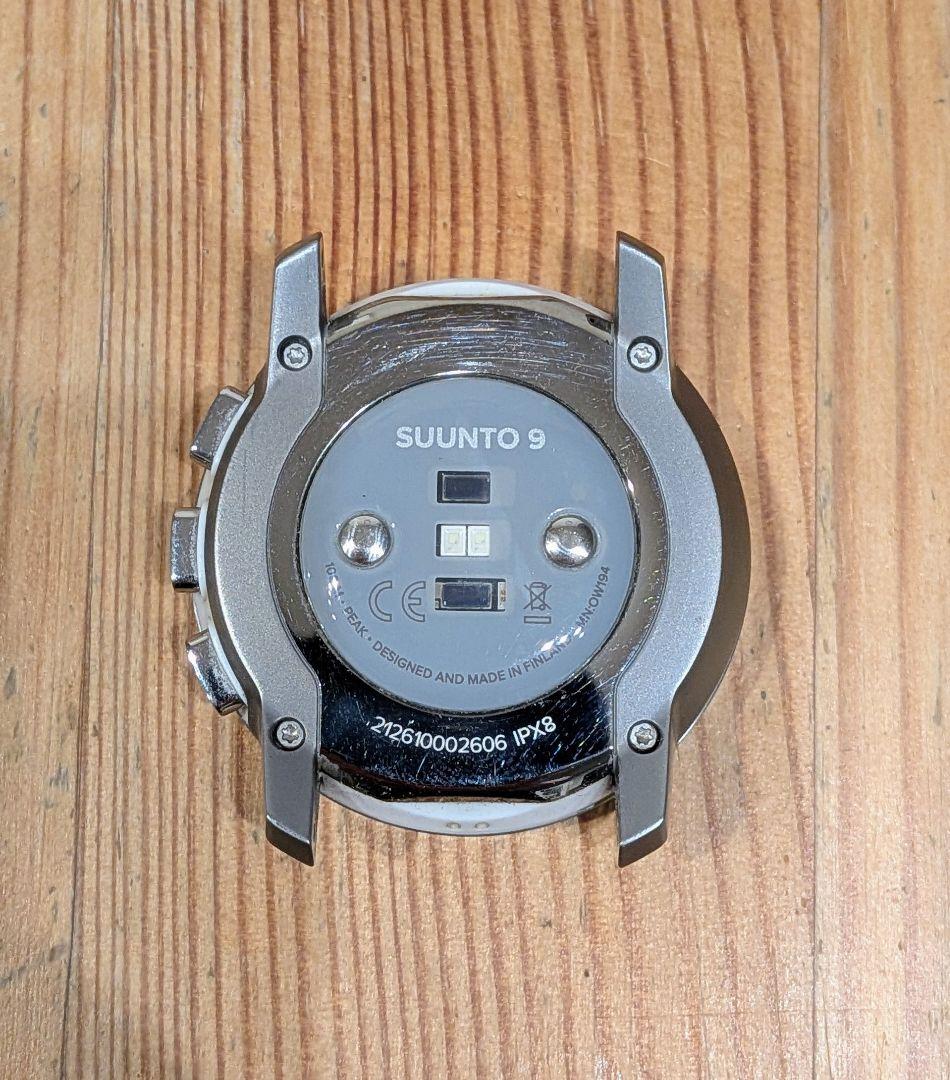 SUUNTO 9 PEAK ホワイト スマートウォッチ