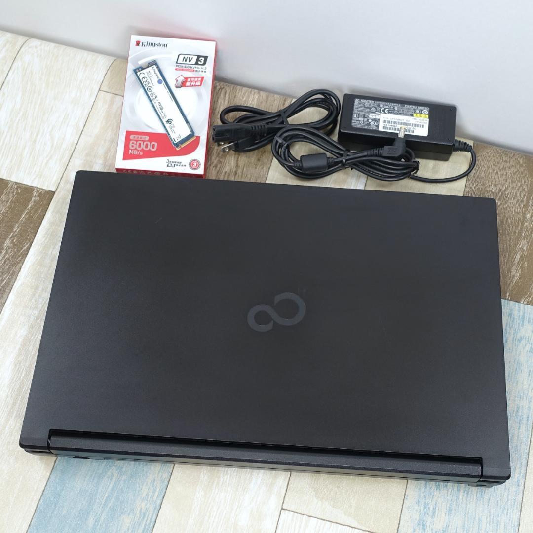 極美品の現行モデル✨第１３世代コアｉ５に超高速で新品のＳＳＤ１ＴＢ＆大容量メモリ