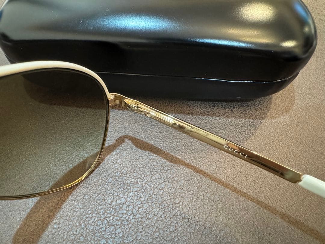 GUCCI グッチ サングラス ホワイト ゴールド ブラウン イタリア製