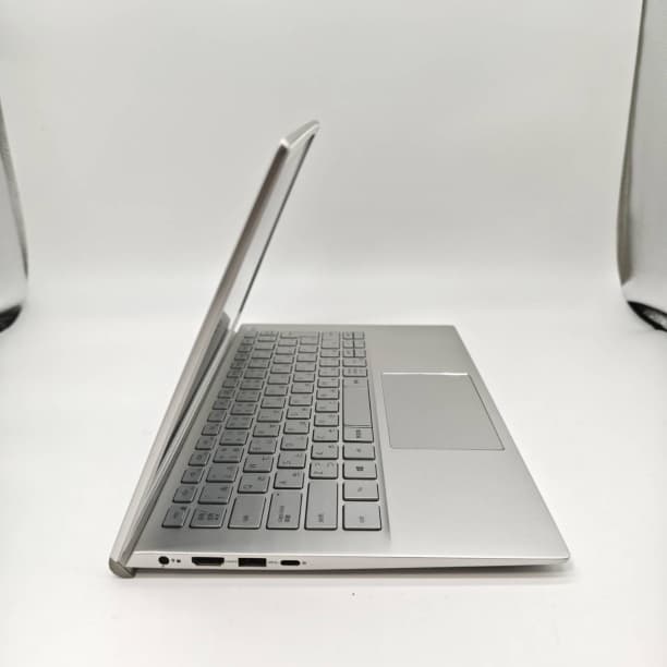 i7-1165G7 バッテリ◎ フルHD 13 デル SSD256G オフィス