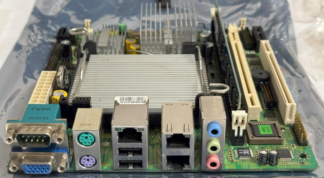 マザーボード MSI Fuzzy945GM2 w/Mem1GB+Core2Duo U7600