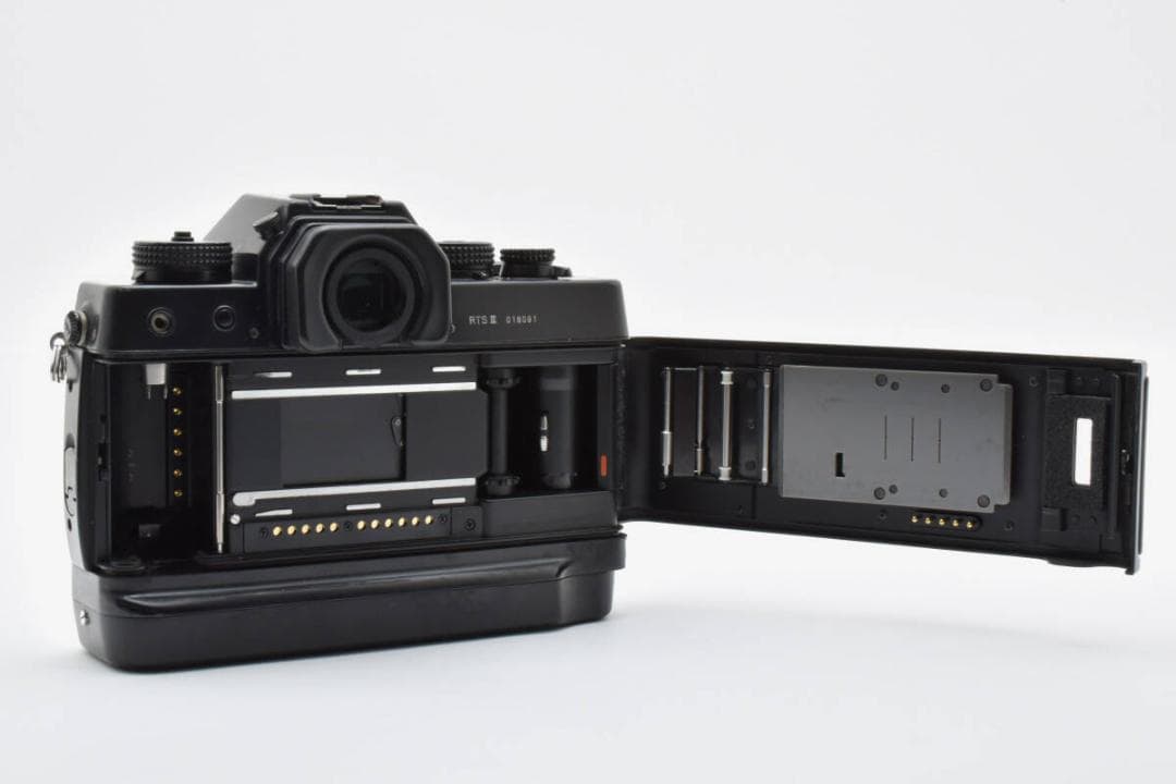 【シャッターOK｜外観美品】CONTAX RTS Ⅲ フィルムカメラ