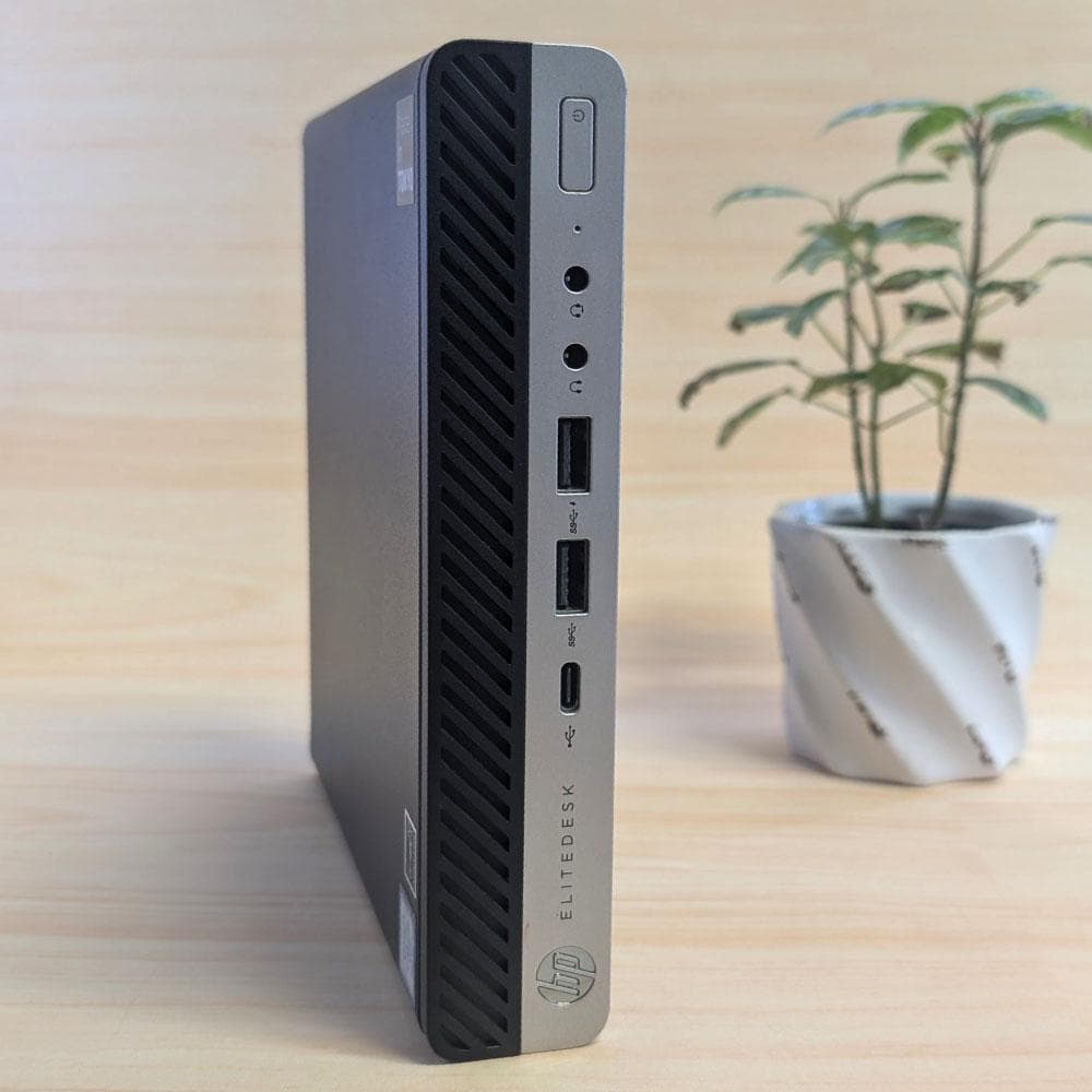 HP FlieDesk 800 G3 M.2 256GB 8GB WiFi搭載