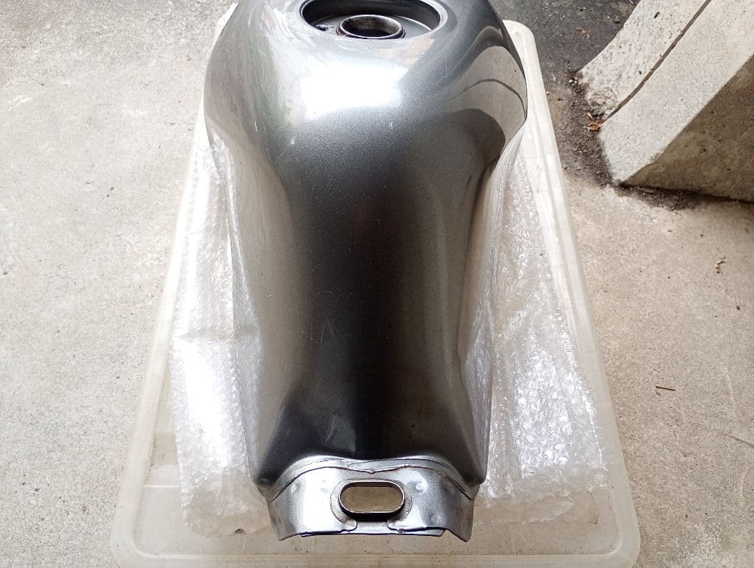 ヤマハ R1-Z 3XC ガソリンタンク フロストシルバー 3型 最終値下