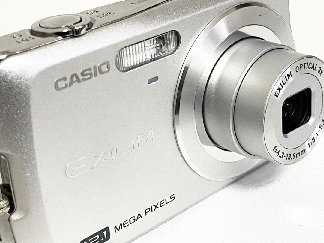 【完動品】　CASIO EXILIM EX-Z35 動作確認済　専用ケース付