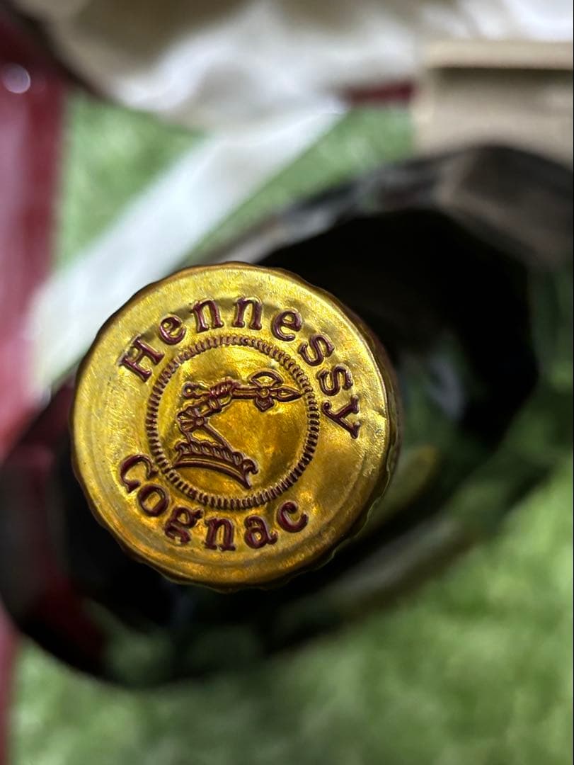 メゾン プルニエ エクストラ オールド クリスタル 箱.替栓付700ml