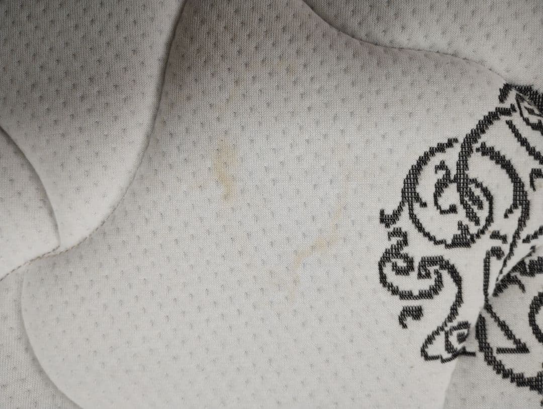 ニトリ　セミシングルマットレスのみ　Sealy