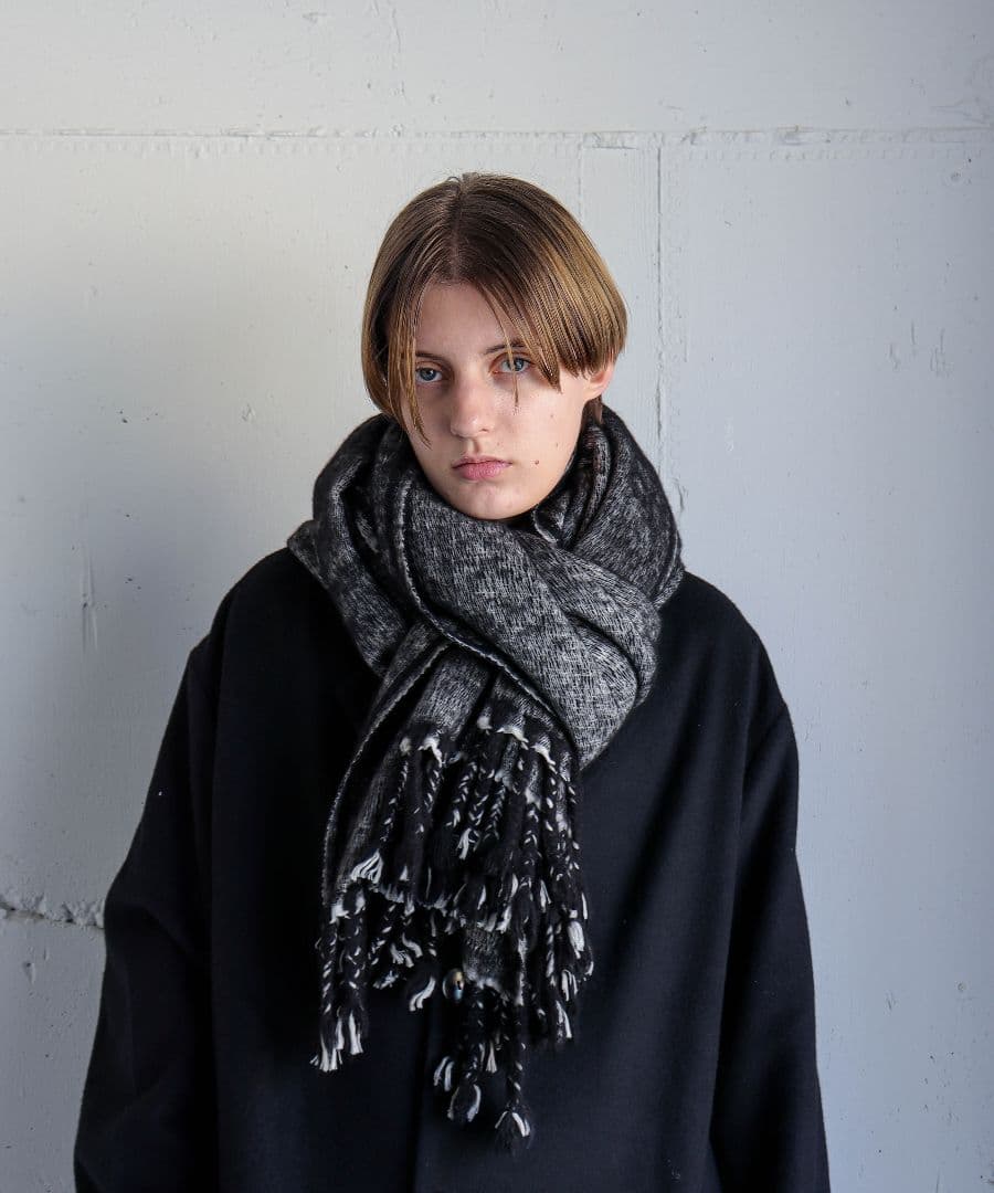 小物 CTHY: YAK WOOL LINE FRINGE STOLE