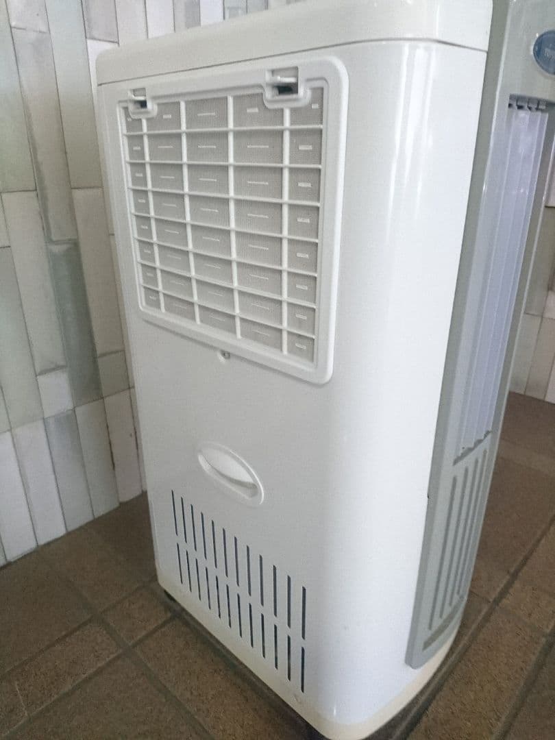 トヨトミ 除湿機 クールサロン  クーラー