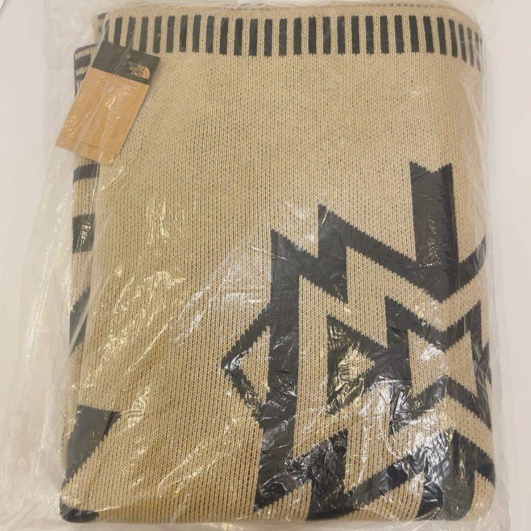 2点セットノースフェイス　正規　ブランケット　ひざ掛け　キャンプ　新品　ベージュ