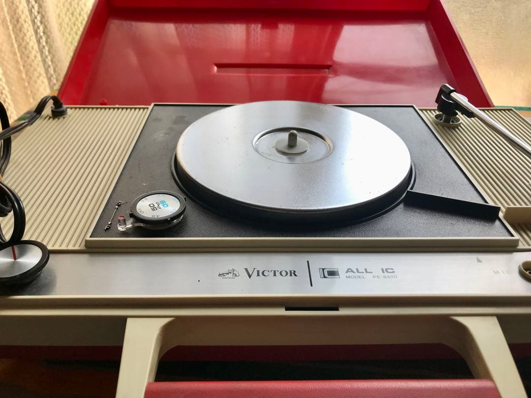Victor昭和レトロ レコードプレーヤー PE-8400