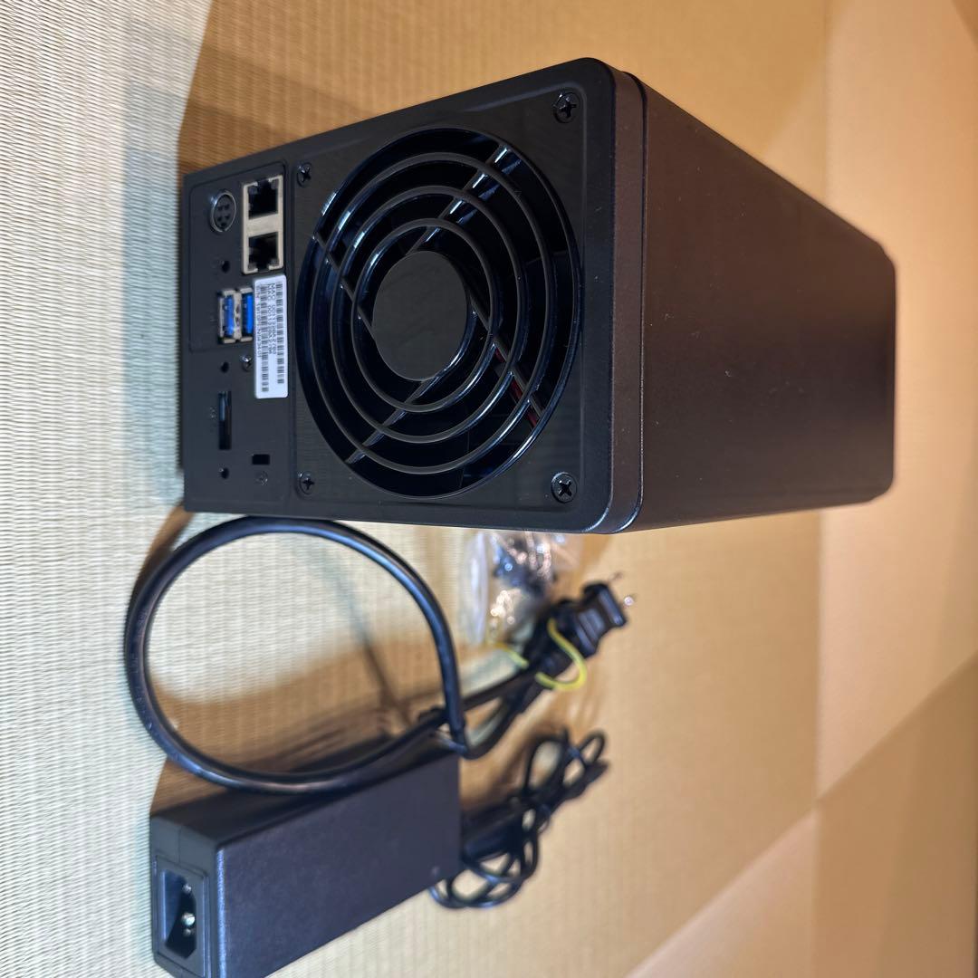 Synology DS718+ NAS ,WD HDD 3T×2台