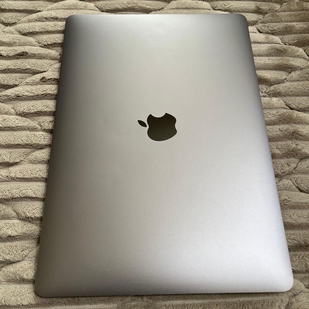 MacBook Air 13インチ M1 16GB/512GB SSD 89%