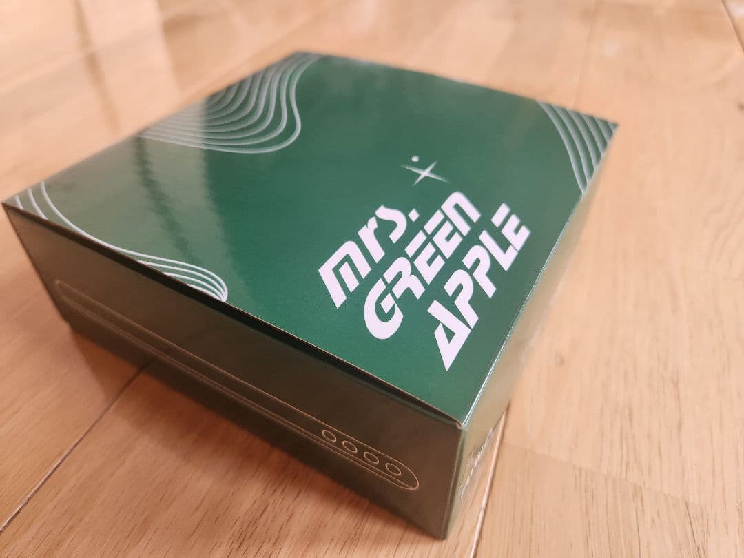 ミセスグリーンアップル　CDプレーヤー　(ショルダーポーチ無し)