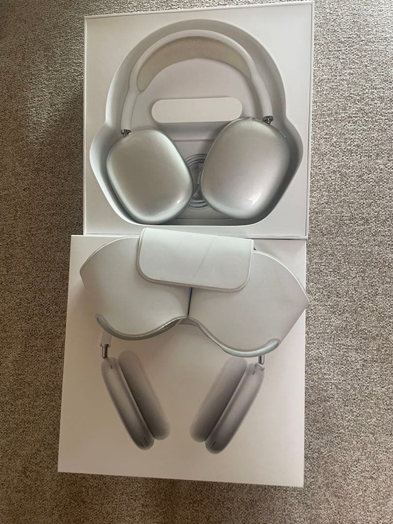 AirPodsMAXシルバー