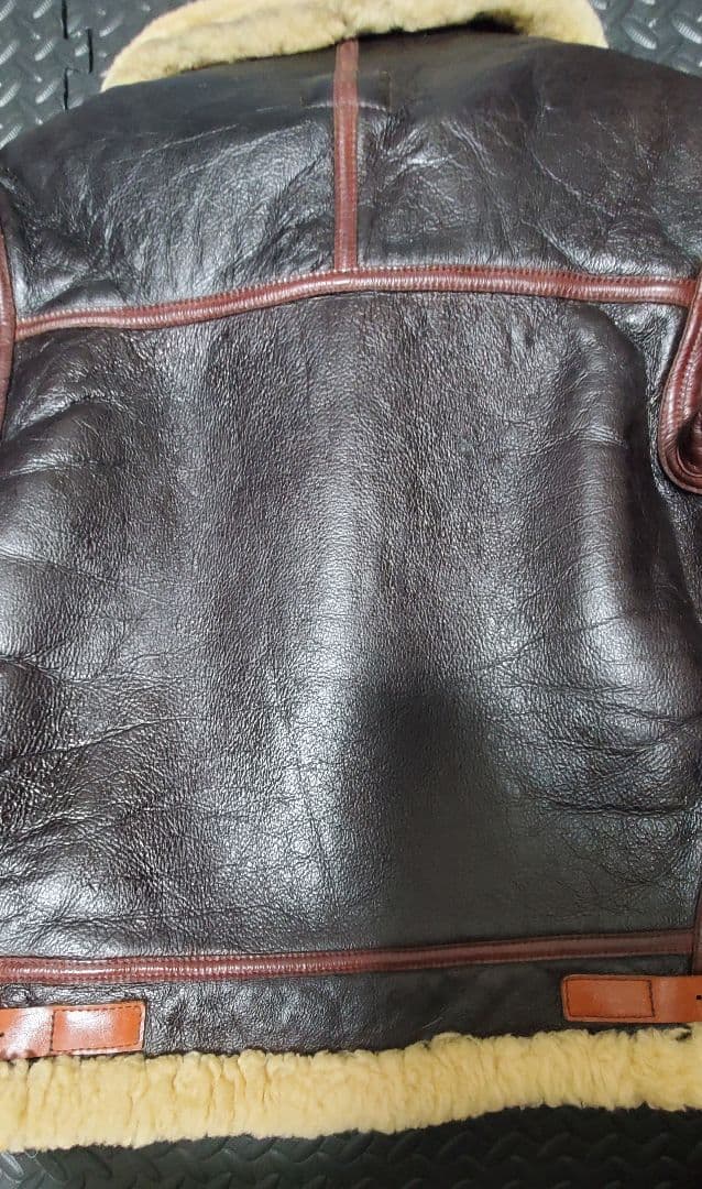 希少 エアロレザー B3 大戦モデル ムートン フライトジャケット