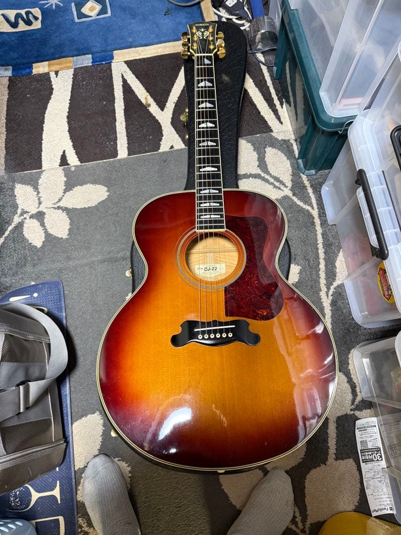 ヤマハ　YAMAHA CJ-22 アコースティックギター サンバースト
