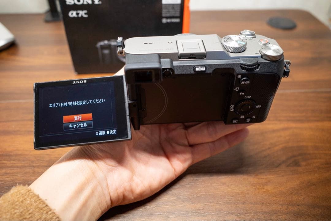 美品ILCE-7C Sony a7C ミラーレス一眼 カメラ シルバー