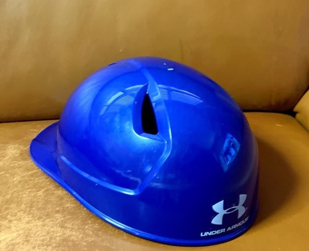 新品2026年アメリカ限定☆最高級アンダーアーマー☆キャッチャーヘルメット☆青☆