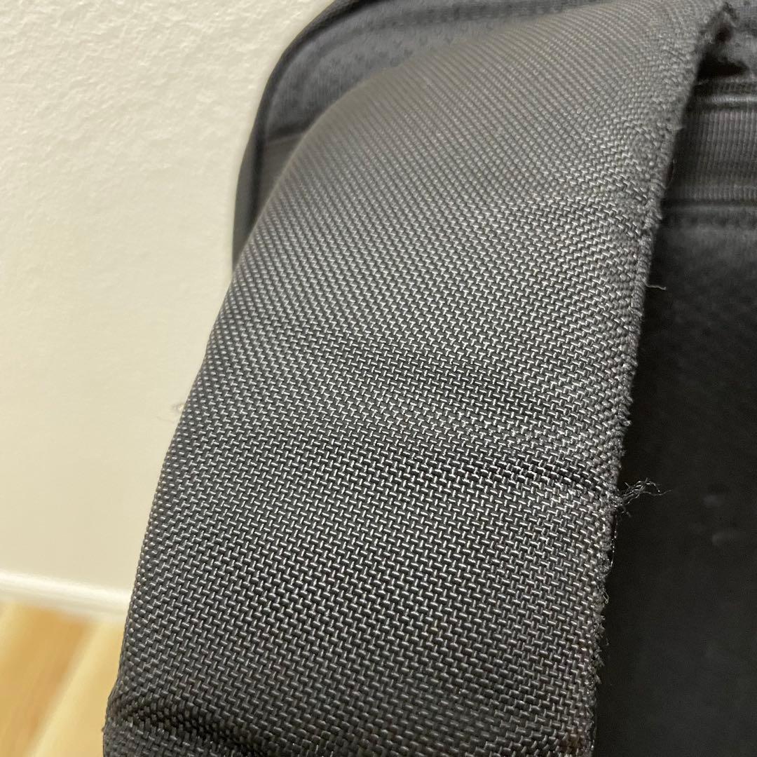 a*a様 廃盤　ARC'TERYX ブラック マンティス　26l