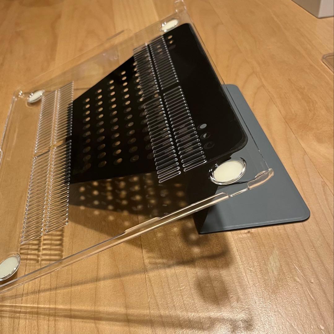 MacBook Air 13インチ M2 2022年16GB 512GBシルバー