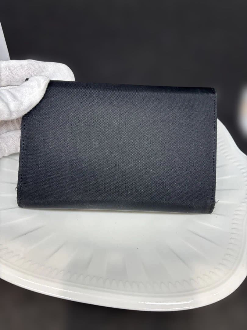 PRADA ブラックナイロン長財布美品