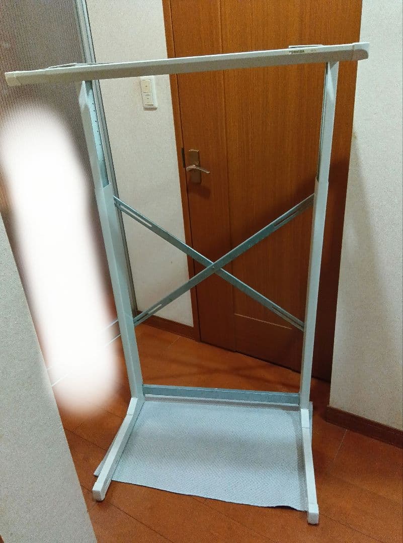 中古　東芝乾燥機専用スタンド DS-72