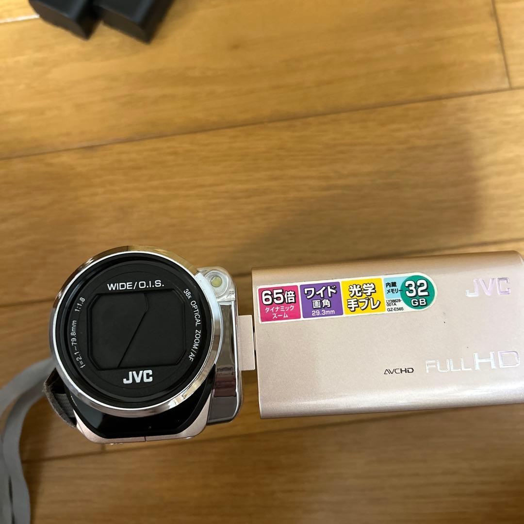 JVCビデオカメラ　エブリオGZ-E565