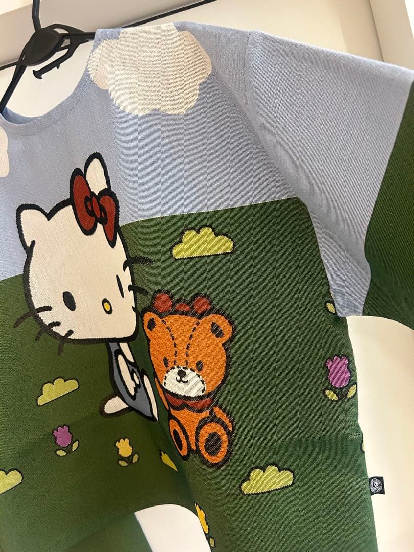 Little Sunny bite / ハローキティ　コラボトップス