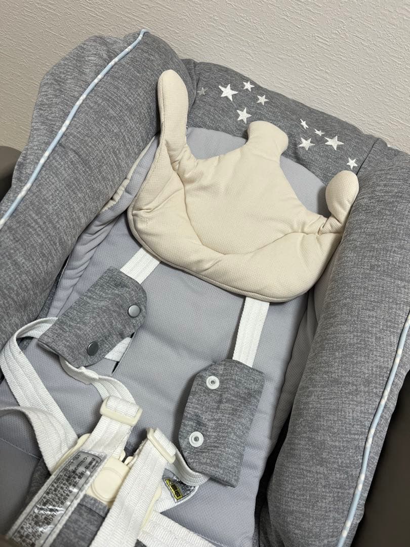 ベビザラス限定デザイン　Aprica ハイローチェア グレー 星柄デザイン