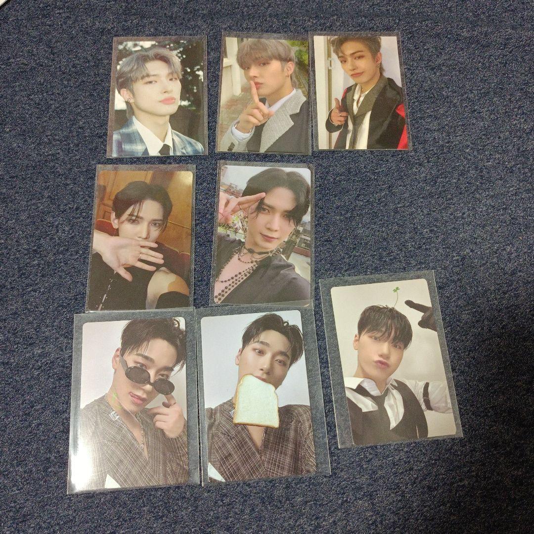 夢ぴりかページ　ateez　トレカ