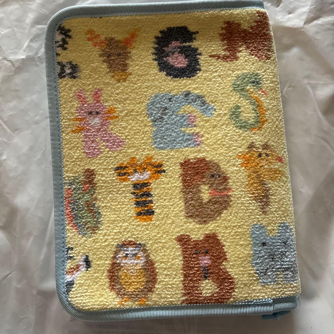 n*u様 フェイラー新作　エービーシーズ　マルチケース