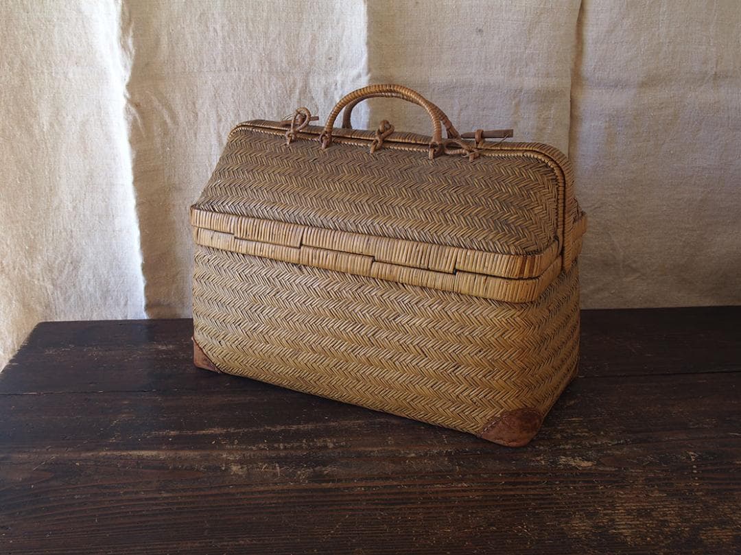 ふた付きバスケット パニエ かご細工 柳 籐 枝編み細工 ヨーロッパ /K404