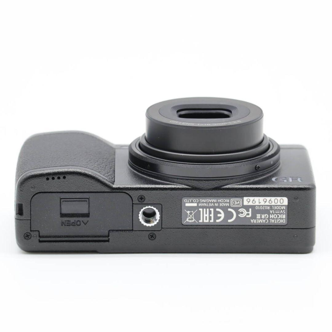 ショット数848枚 RICOH GR III デジタルカメラ 美品